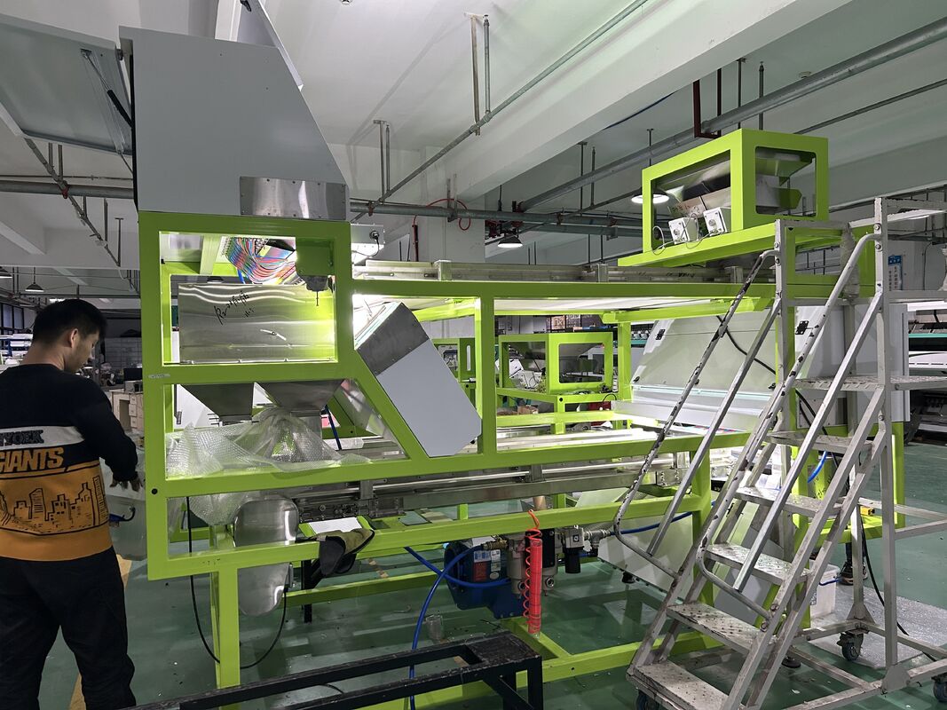 Wenyao Industrial высокая точность сортировки цветовой сортировки для переработанного пластика металла пластика ПВХ ПЭТ хлопьев цветовой сортировщик с дистанционным управлением WIFI