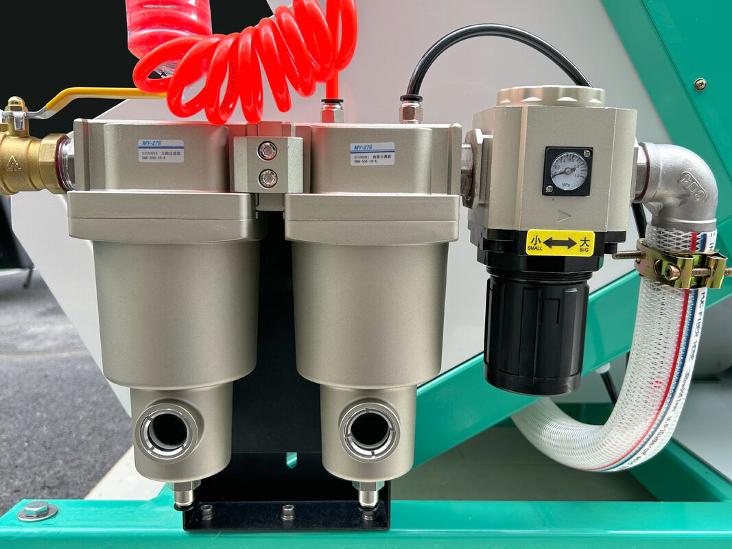 Newest Tech Innovation Beans Color Sorter with 5400-Pixel CCD Camera, High-Efficiency Ejector, and Humanized Touch Panel